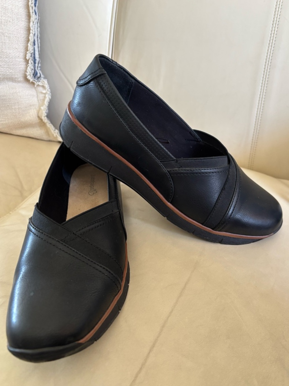 BareTraps Black Slip On Comfort Loafers Women’s Size 10 Wide